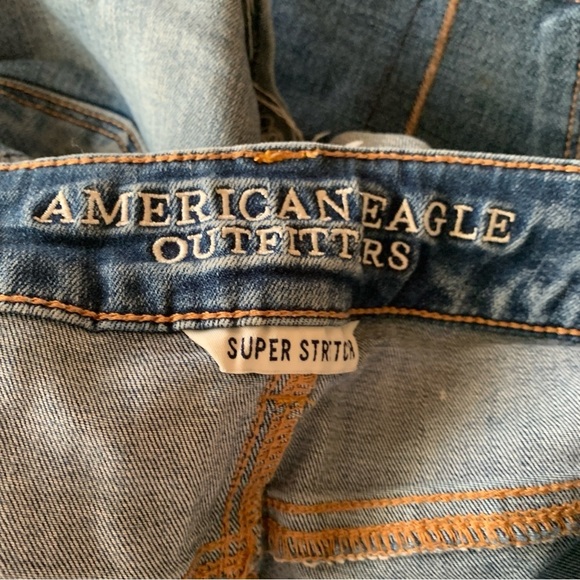 American Eagle Hi-Rise Shortie Cutoff Jean Shorts - Picture 3 of 5